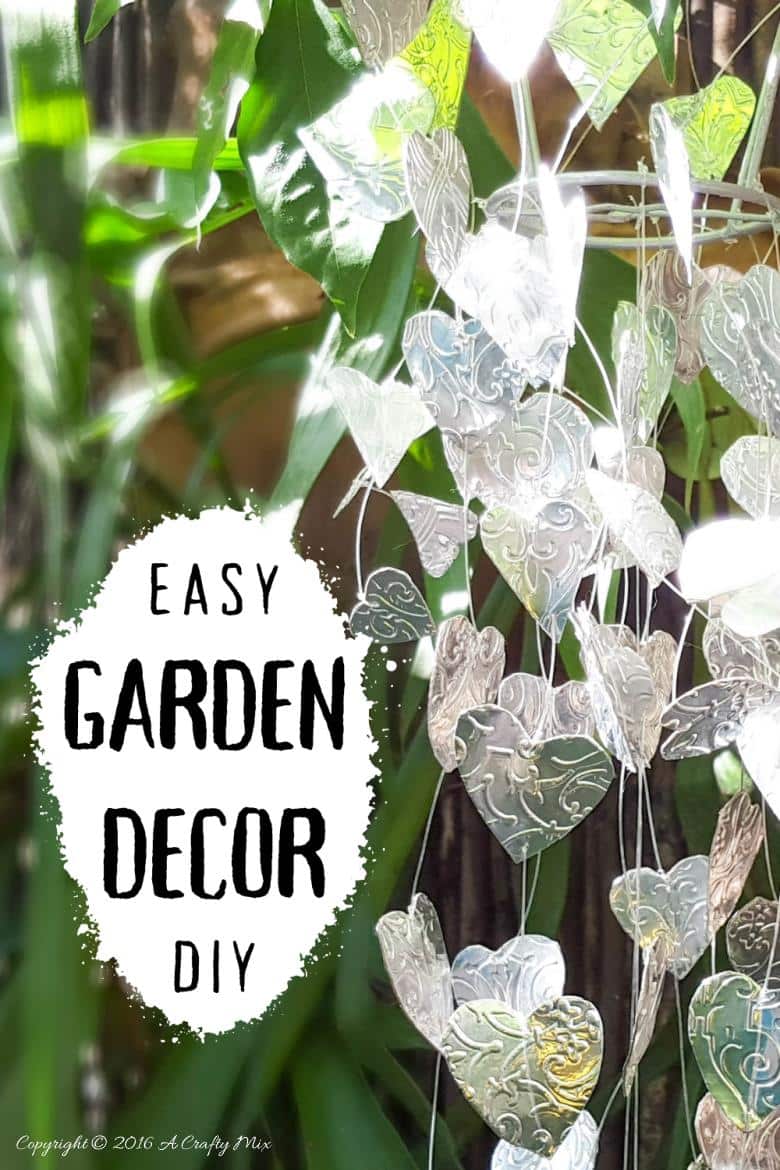 Budget friendly Chain of Hearts Garden Mobile that's easy to make. Give you garden a little love this Spring and make your own #ACraftyMix