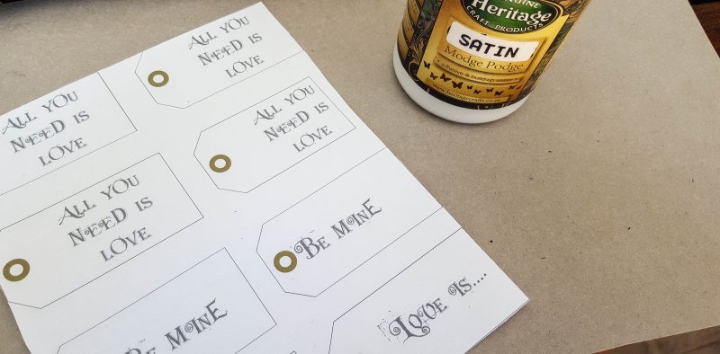 Print out the free label printables