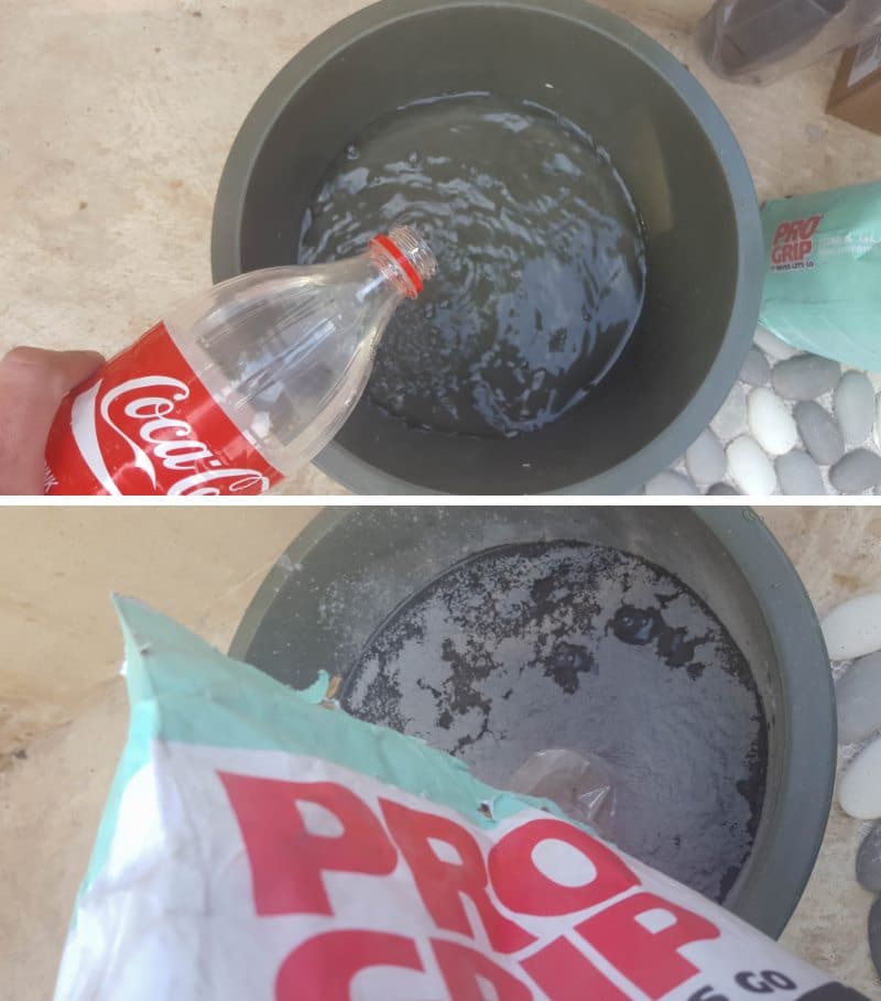 Mix the grout or mortar in a bucket with water