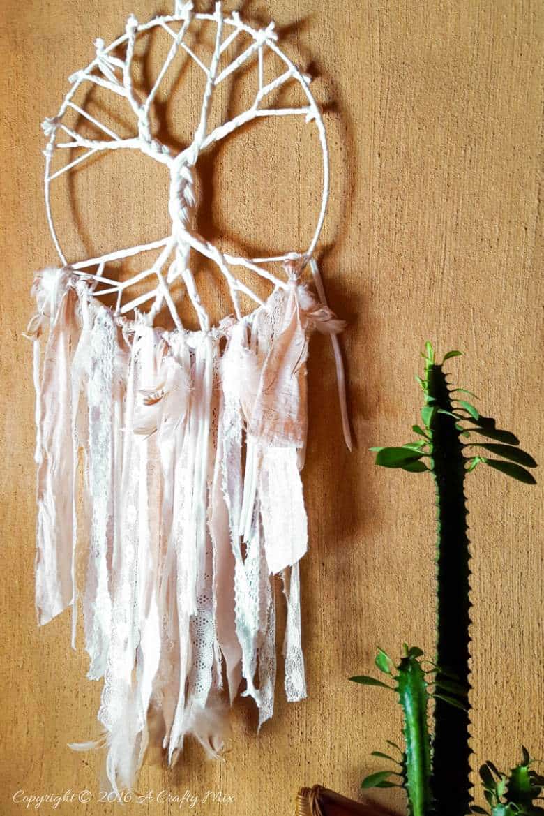 How to make a Tree of Life Dream Catcher using t-shirt yarn and scraps of fabric - full tutorial with pictures on the blog