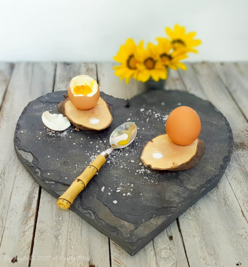 Treat yourself with these rustic egg cups that can be made in a few minutes