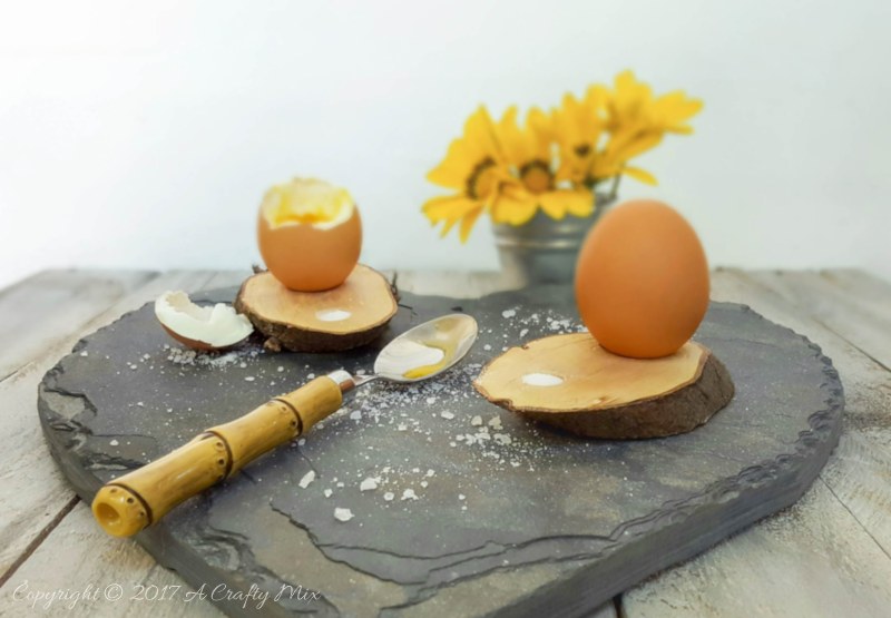 Treat yourself with these rustic egg cups that can be made in a few minutes