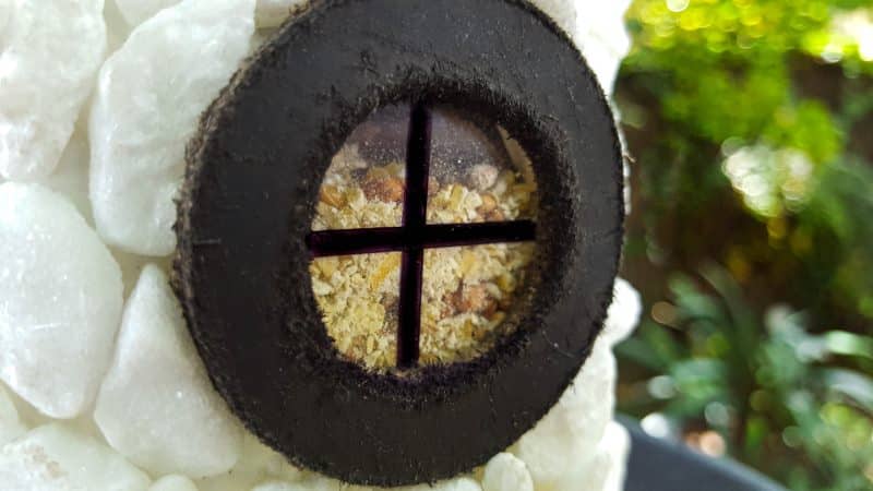 See how easy it is to turn a tin can into a fairy lighthouse bird feeder. #Birdfeeder #ACraftyMix