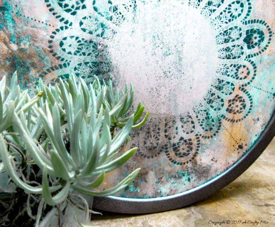 This easy to follow tutorial will show you how to Verre Eglomise with Unicorn SPiT. #verreeglomise #UnicornSpit #ACraftyMix #DIYTutorial #HomeDecor #verreeglomisetutorial