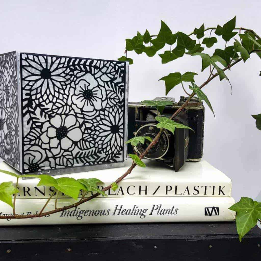 How to make a romantic candle holder from empty CD Cases. #CDCase #Repurpose #ACraftyMix #CandleHolder
