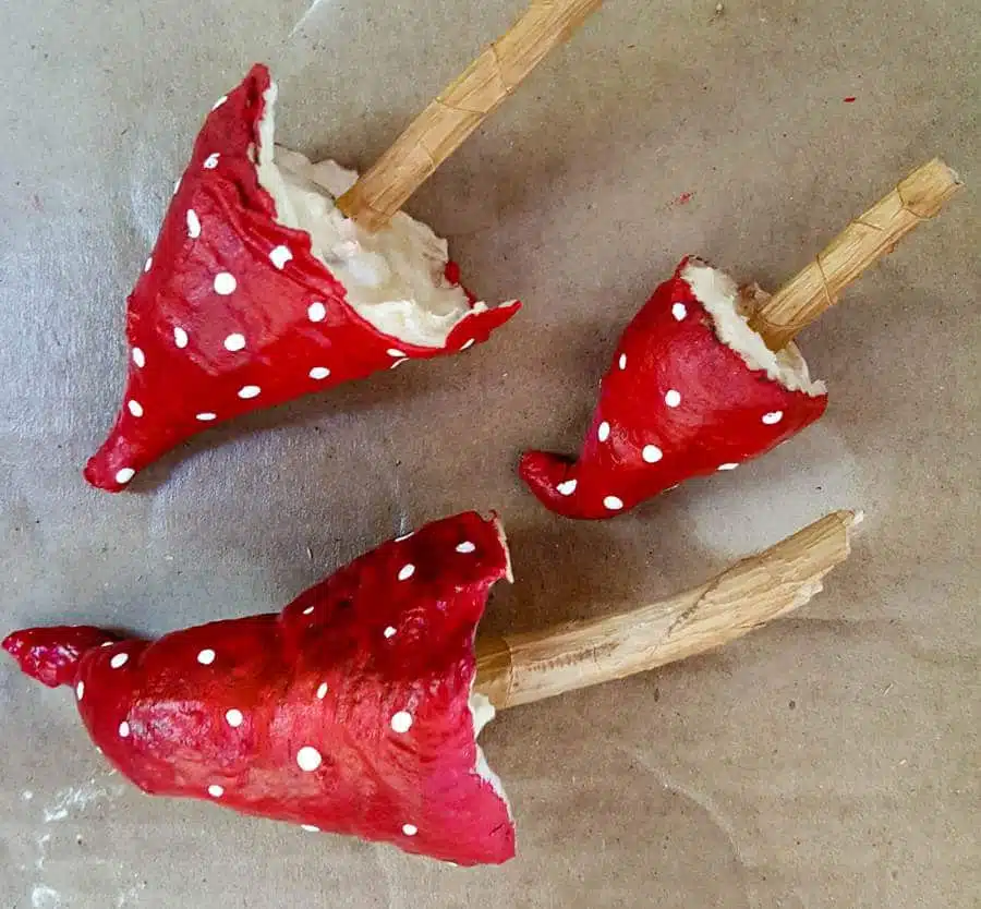 Crafting is fun. How to make baked cotton mushrooms with things you have at home. #CraftMushrooms #CottonCrafts #FairyGarden #CottonOrnaments #CraftTutorial