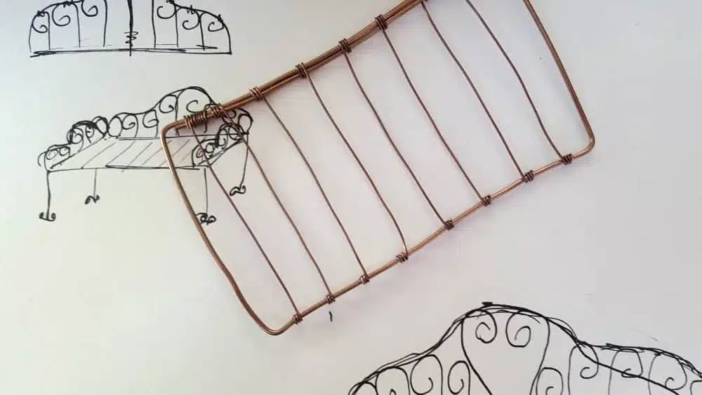 Wire work for the DIY fantasy fairy Daybed. #Fairygarden #wiredaybed #fairydaybed #fairyfurniture