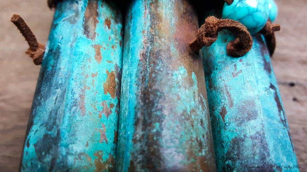 Gorgeous blue patina created by using common household items #DIYcopperpatina