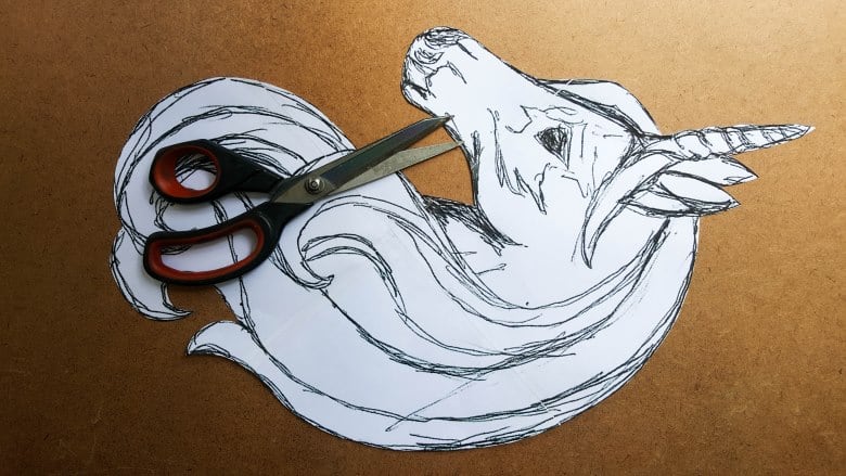 A great tutorial that shows you how to create a mixed media mosaic artwork. Lots of tips and tricks and includes a free zentangle template to work from. #mosaicprojects #tipsandtricks #howtomake #mixedmediamosaic #acraftymix #unicornspit #mosaicart #mosaicideas #unicornart
