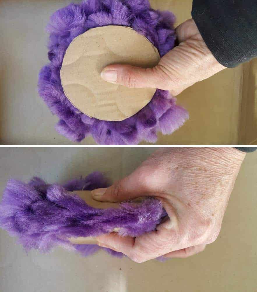 Making the pom pom sandwich. 3 tricks to making round fluffy pom poms #pompom #craft #tricks #tips #easycraft #acraftymix