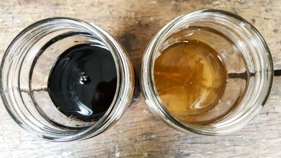 Fill the jars with vinegar to cover the nails Testing the wood stain mixture on day 3 #Naturalwoodstain #DIYWoodStain #Agingwoodstain #acraftymix #rustynail #weatherwoodstain