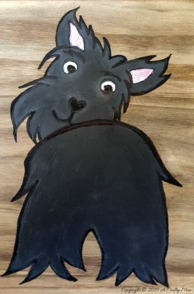 Outline the Scotty with a permanent marker #DIYDogLeash #Leashholderideas #WoodLeashHolder #ACraftyMix #FreePrintable #ScottishTerrier #PetLeashHolder #DIYLeashHolder