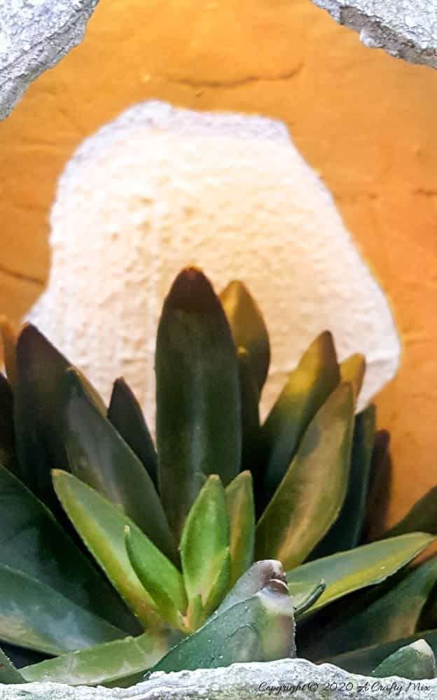 Love how the light gives a subtle glow to the inside of the giant concrete egg #EasterEgg #GiantEgg #DIYConcreteEgg #ACraftyMix #FauxConcreteEgg #EasterCrafts #EasterEggCrafts #EasterDecor