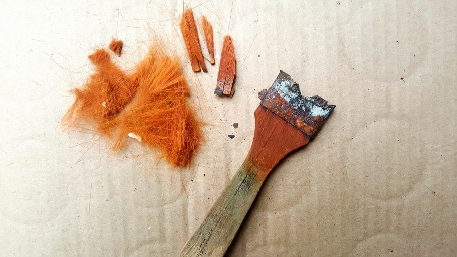 An old paint brush for the "Y" #Upcycling #Benefits #UpcycleSign #ACraftyMix #RepurposedLetters #RustyAlphabet #UpcycleStrong #InThisTogether #UpcyclingIdeas