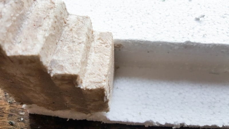 Cover the stairs and walls with texture paste to add interest