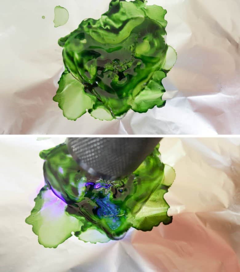 Add green alcohol ink on top of the resin heart