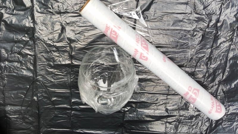 Mask the outside of the wine glass off