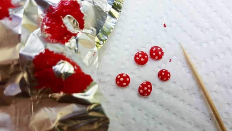 Peel the mushroom tops off the foil