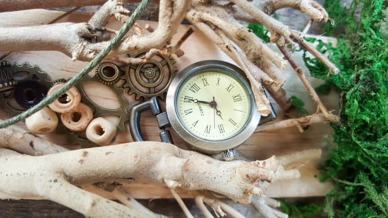 What you need to make the fairy grandfather clock