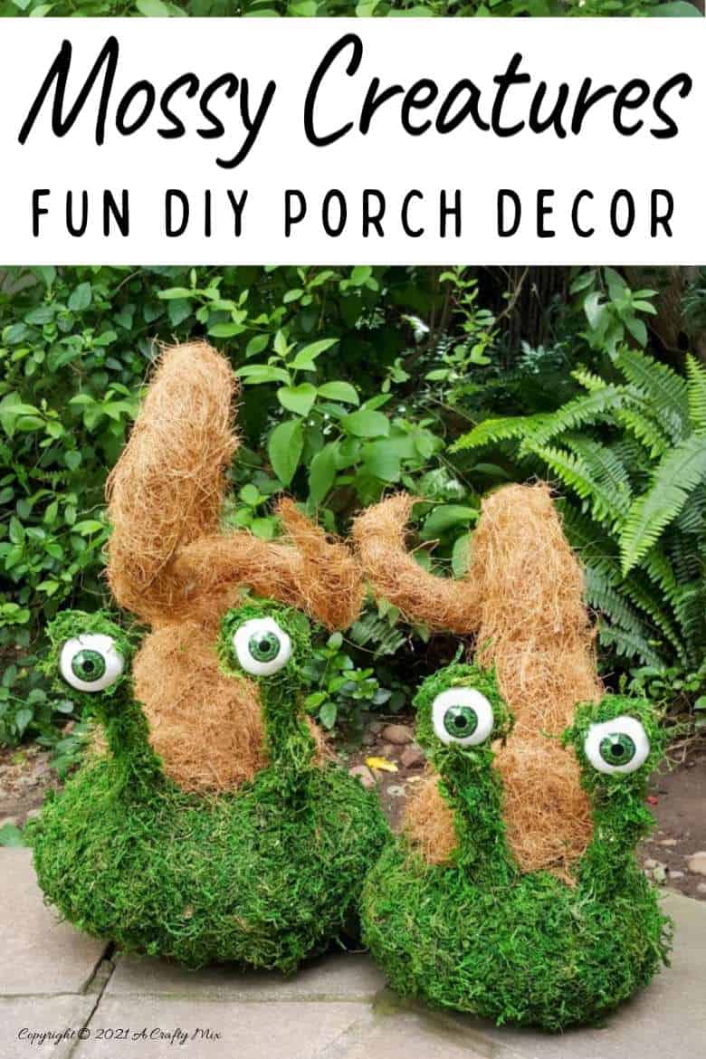Add a little light-hearted fun to your porch d&eacute;cor with these easy to make mossy creatures. With bendable caps and popping eyes they&rsquo;re sure to put a smile on your face. #PorchDecor #MossCreatures #ACraftyMix