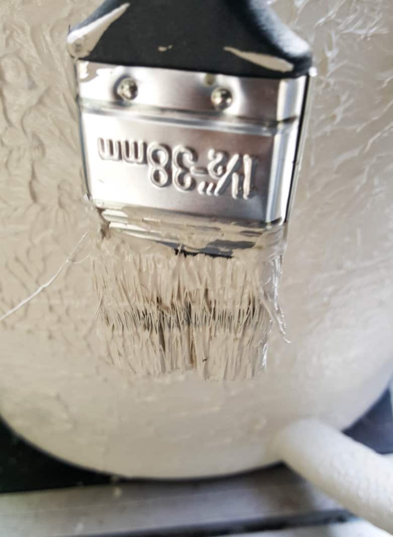 Apply a thick layer of texture paste