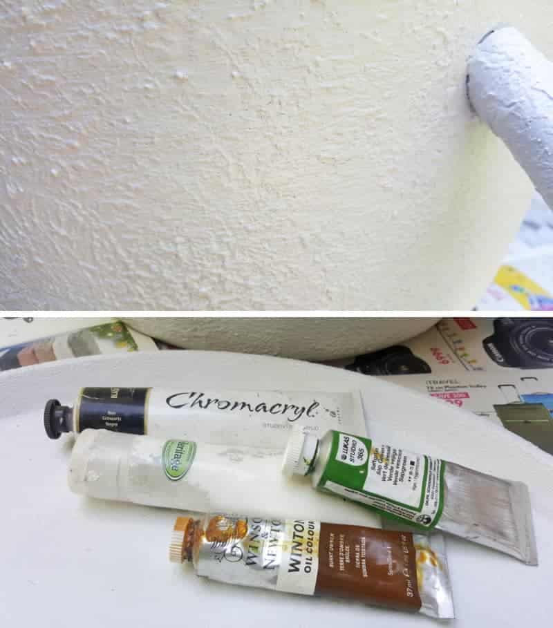 Apply the aged paint effect once the texture paste dries