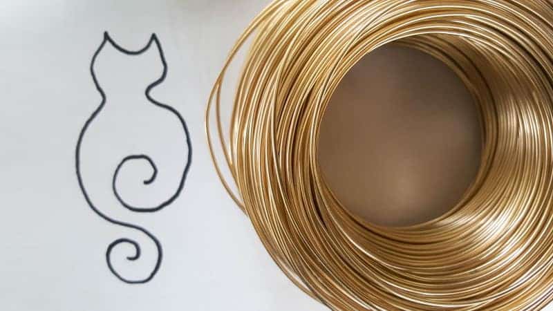 What you need to make the wire kitty art memorial