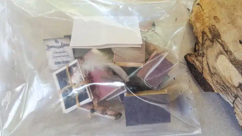 Keep your miniature bits safe in a zip-lock bag