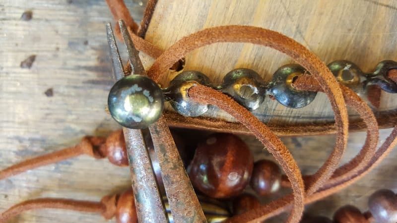 Use a small hammer to hammer in the thumbtacks