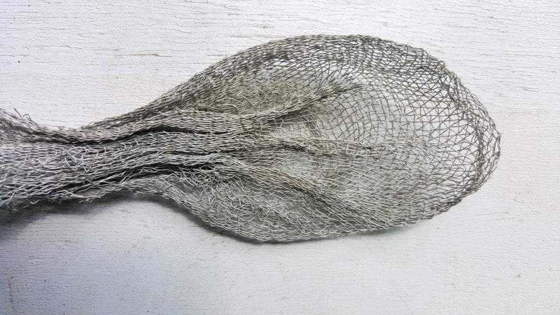 Shape the wire mesh into a leaf form