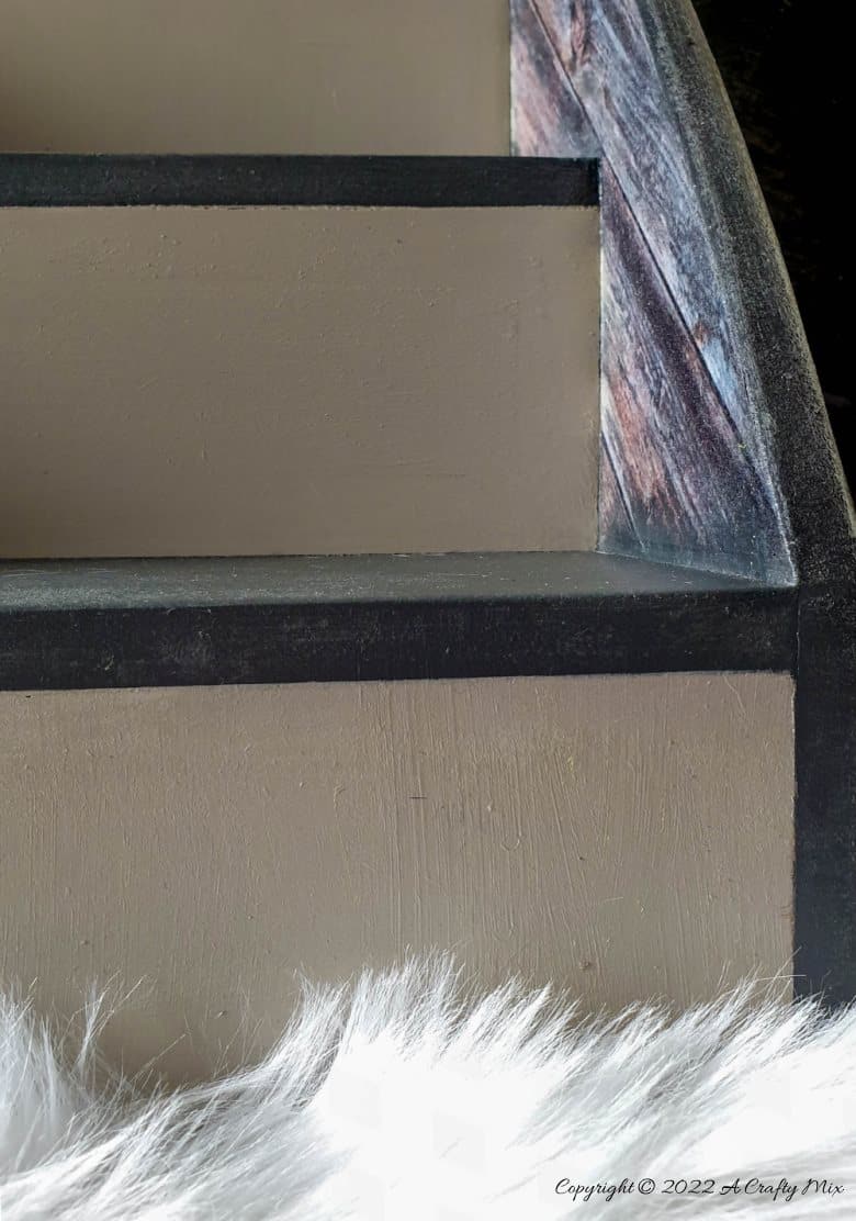 Wooden doggie stairs are perfect for helping fur babies get onto the couch or bed for cuddles. Whether you make your own or buy them online, this tutorial will show you how to transform them quickly and easily into something that both stylish and functional. #ACraftyMix