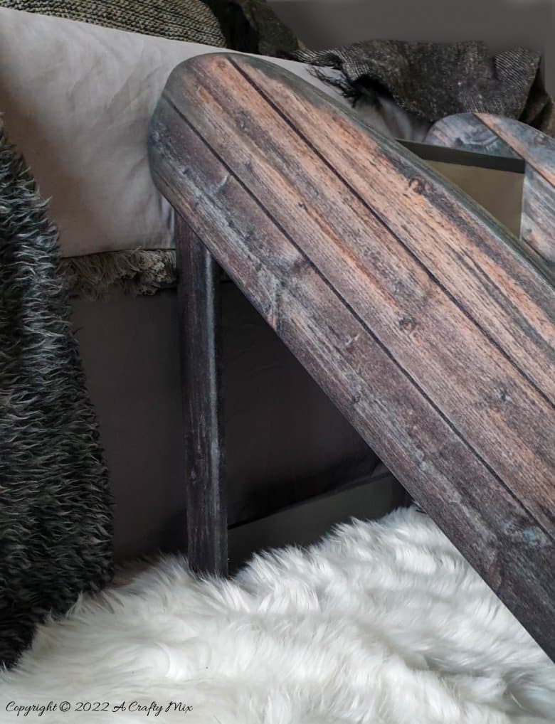 Wooden doggie stairs are perfect for helping fur babies get onto the couch or bed for cuddles. Whether you make your own or buy them online, this tutorial will show you how to transform them quickly and easily into something that both stylish and functional. #ACraftyMix