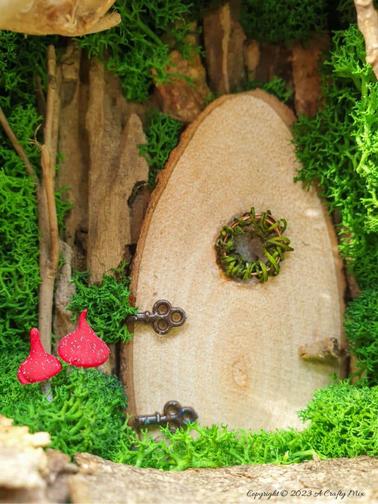 Create a small magical fairy forest inside a reverse canvas. It&rsquo;s filled with wonder and doesn&rsquo;t take long to put together. The perfect addition to your home decor, this one-of-a-kind artwork makes an enchanting statement. Full tutorial @ #ACraftyMix
