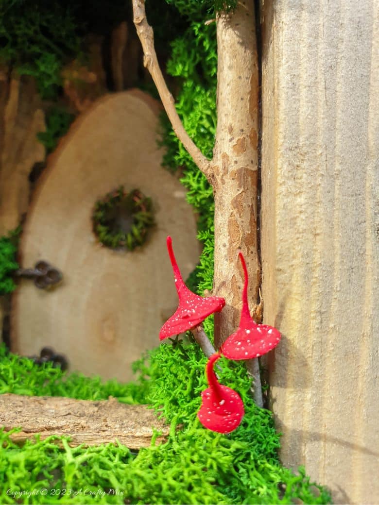 Create a small magical fairy forest inside a reverse canvas. It&rsquo;s filled with wonder and doesn&rsquo;t take long to put together. The perfect addition to your home decor, this one-of-a-kind artwork makes an enchanting statement. Full tutorial @ #ACraftyMix