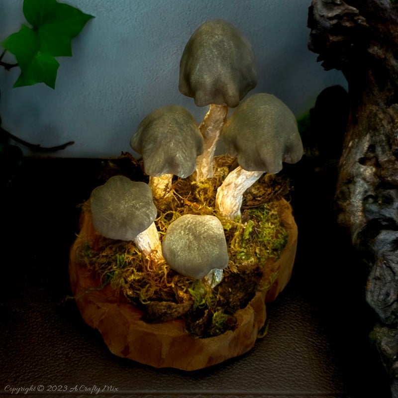 From whimsical toadstools to realistic-looking fungi, mushroom crafts are a fun and creative activity that can be enjoyed by all age groups. Join us on the blog was we show you how to make these magical light-up clay mushrooms to add a little charm to your home d&eacute;cor. Step-by-step tutorial @ #ACraftyMix