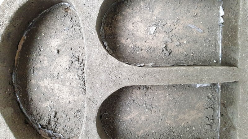 The concrete display shelf after demolding and before painting