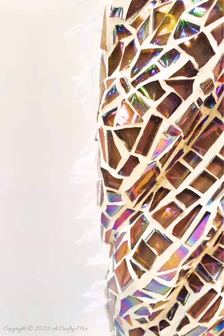 Creating your own mosaic substrate with folds and waves is both fun and rewarding. Not only does it add texture and depth to your artwork, but it also makes the final piece more dynamic and interesting. This step-by-step tutorial is filled with tips and tricks and will show you how to make your own using inexpensive materials that you can find anywhere. #ACraftyMix