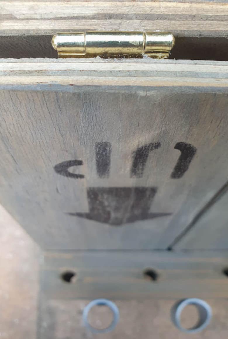 Screw the hinges on