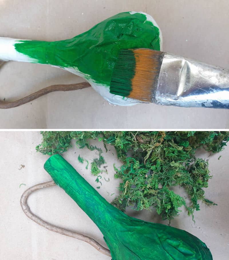Paint the vase base with green craft paint
