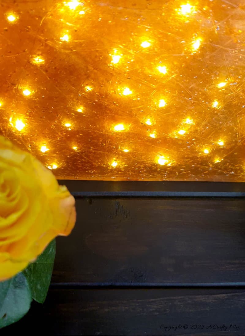 Come join us as we show you how to make this mesmerizing resin platter with lights. She&rsquo;s guaranteed to be the star of your next gathering and will make a dazzling addition to your home decor. Get this free resin project tutorial @ACraftyMix