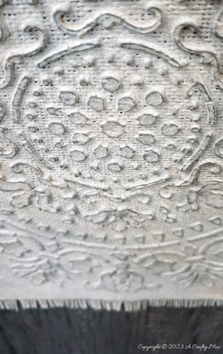 Create your own captivating wall art with our step-by-step guide. We&rsquo;ll show you how to use Plaster of Paris to make 3D textured fabric art and bring your walls to life. It&rsquo;s a beautiful way to unleash your creativity and make unique pieces that reflect your style. It&rsquo;s never been easier to elevate your space with personalized, environmentally-friendly d&eacute;cor that won&rsquo;t break the bank. Get the tutorial at A Crafty Mix