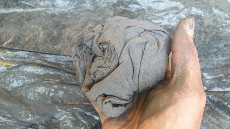 After painting with plaster of Paris, scrunch the muslin fabric