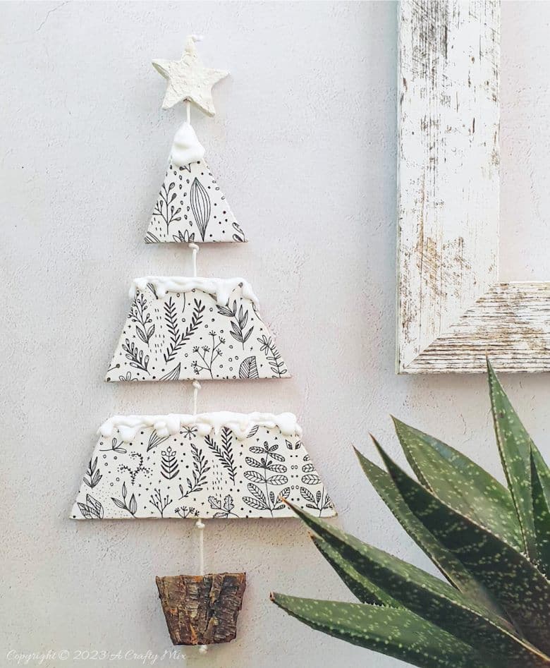Get ready to deck the halls with handmade joy this festive season! Join us as we show you how to make an easy ornamental cardboard Christmas tree in three easy steps.