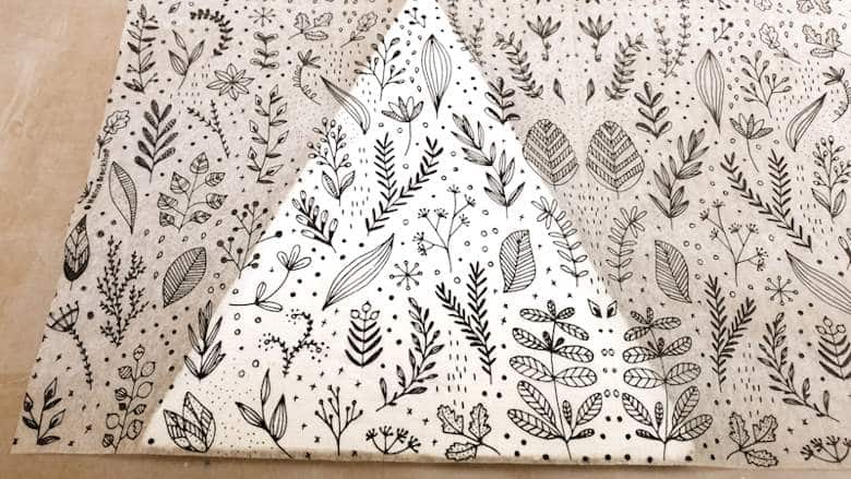 Wrinkle free paper napkin after ironing