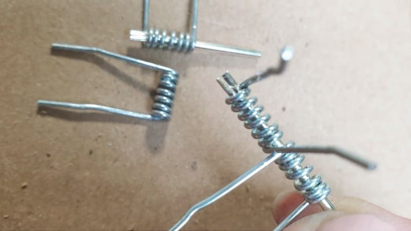 Demonstrating how the clothespin hinges work