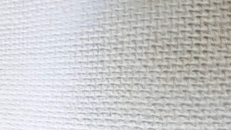 A close up view of the hessian imprint