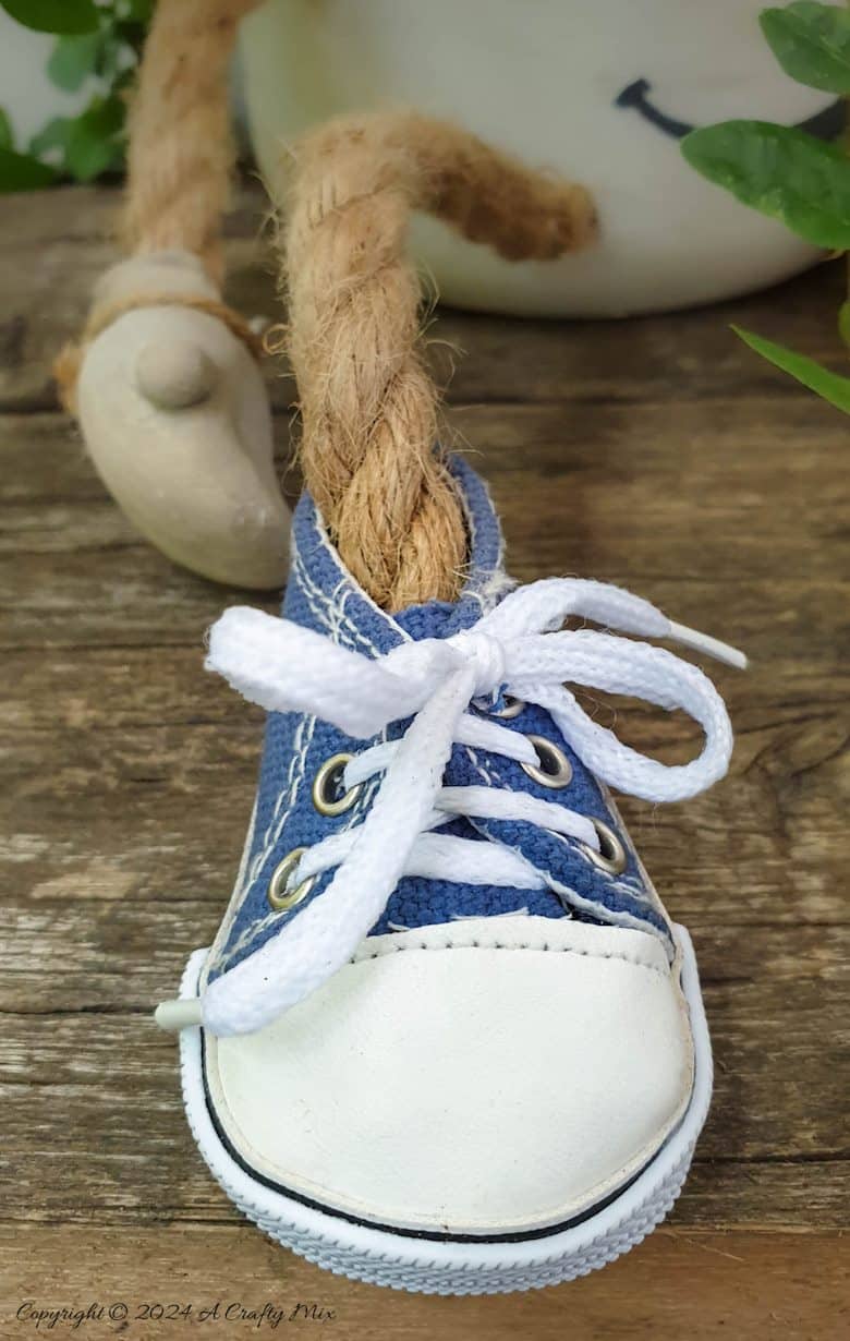Have we got a fun craft tutorial for you this week! Join us as we share how to make these adorable pot head planters. The step-by-step guide will show you how to dress them up in sneakers and give them little cartoon hands too! They&rsquo;re a great conversation starter and will add a playful vibe to your home or garden decor!