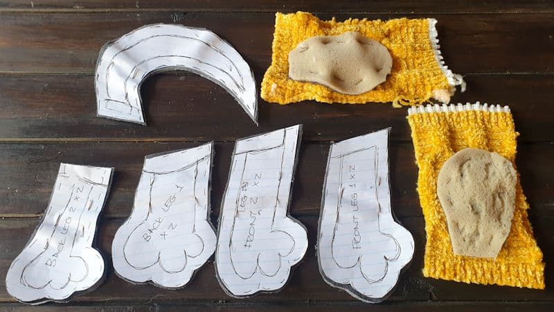Cut out the pattern pieces and pin them to the fabric