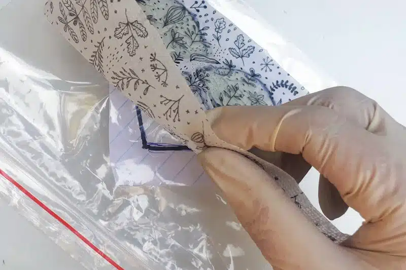 Peel the resin napkin off of the drawing