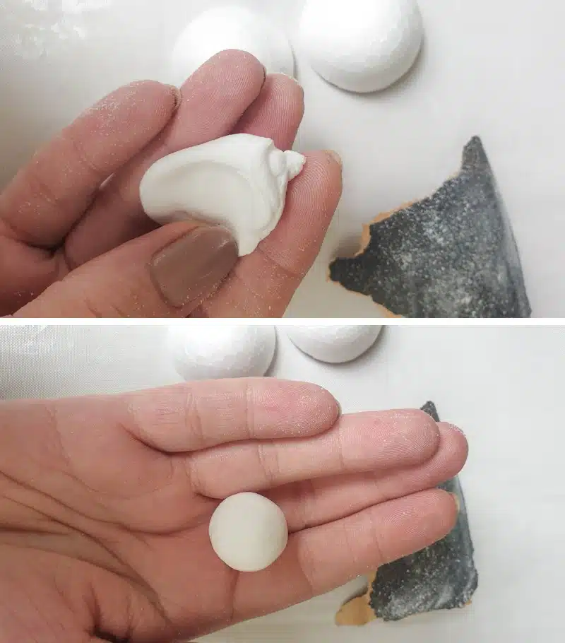Use clay to make the mushroom stalk